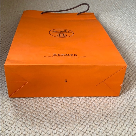 Authentic Hermes Shopping Bag - Picture 4 of 4